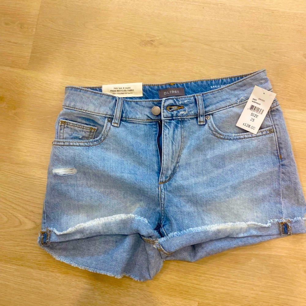 NWT DL1961 shorts